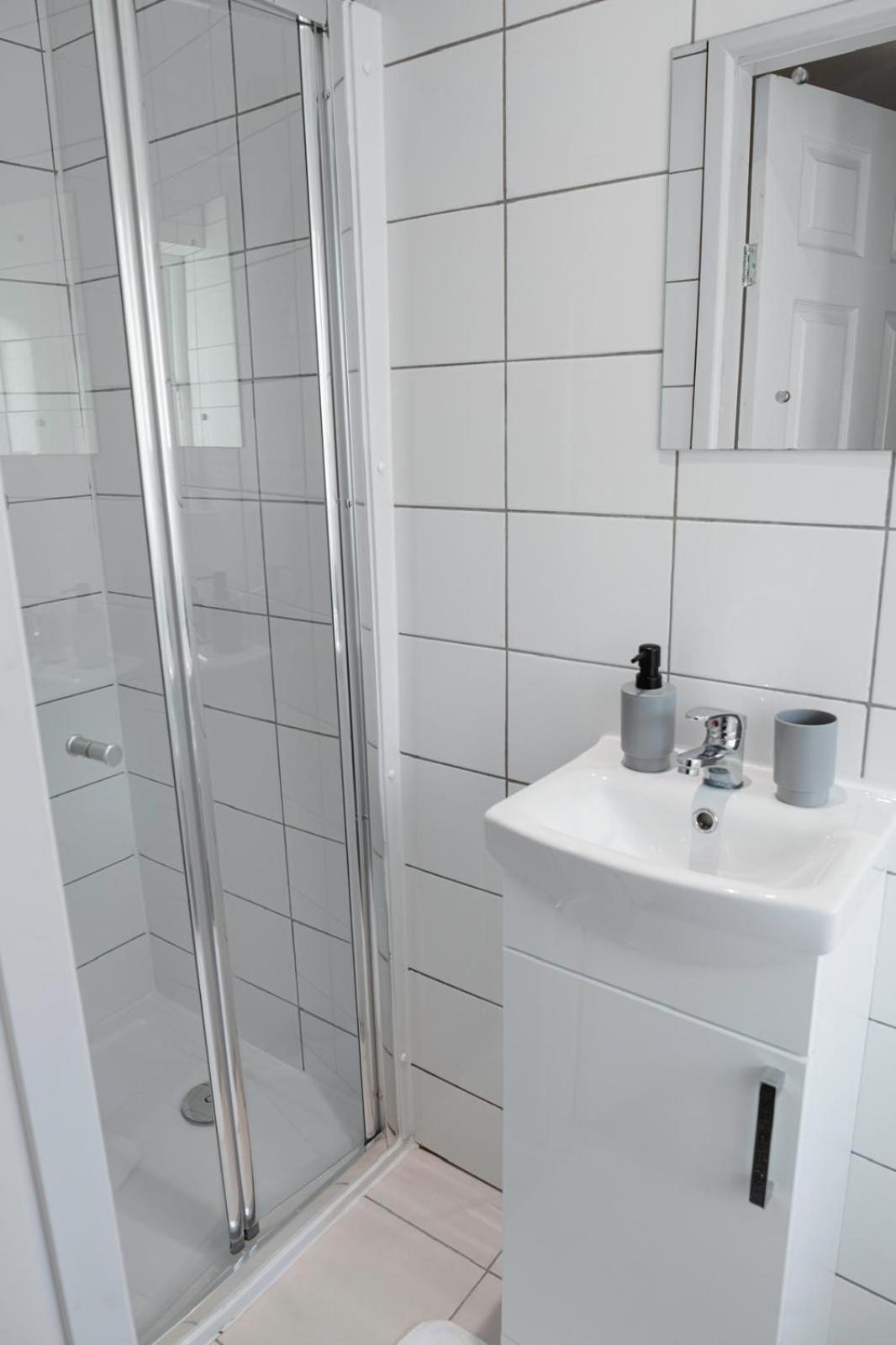 Cosy Ensuite Bedroom I 5Min Walk From Bramall Lane Stadium Sheffield Eksteriør bilde