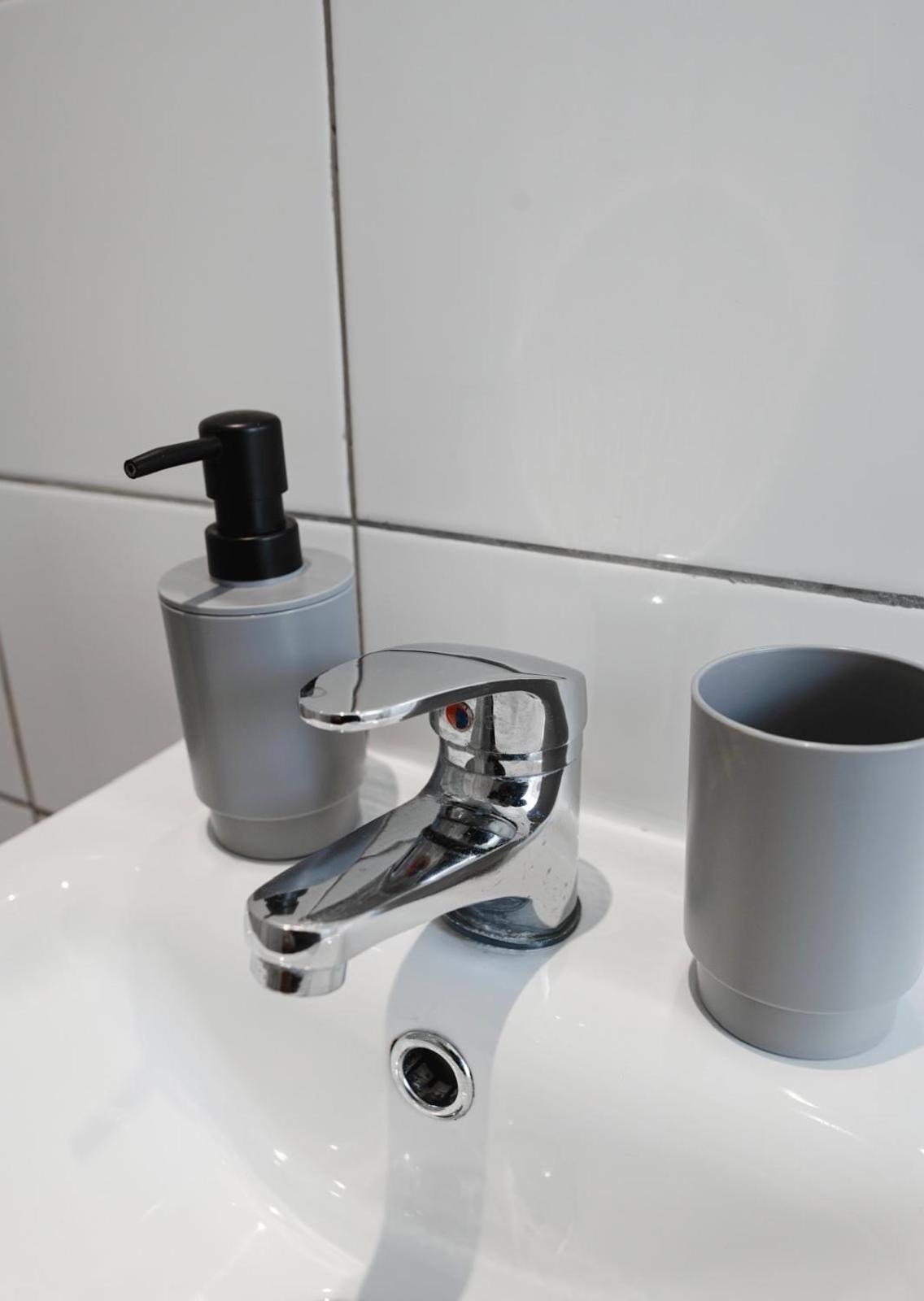 Cosy Ensuite Bedroom I 5Min Walk From Bramall Lane Stadium Sheffield Eksteriør bilde